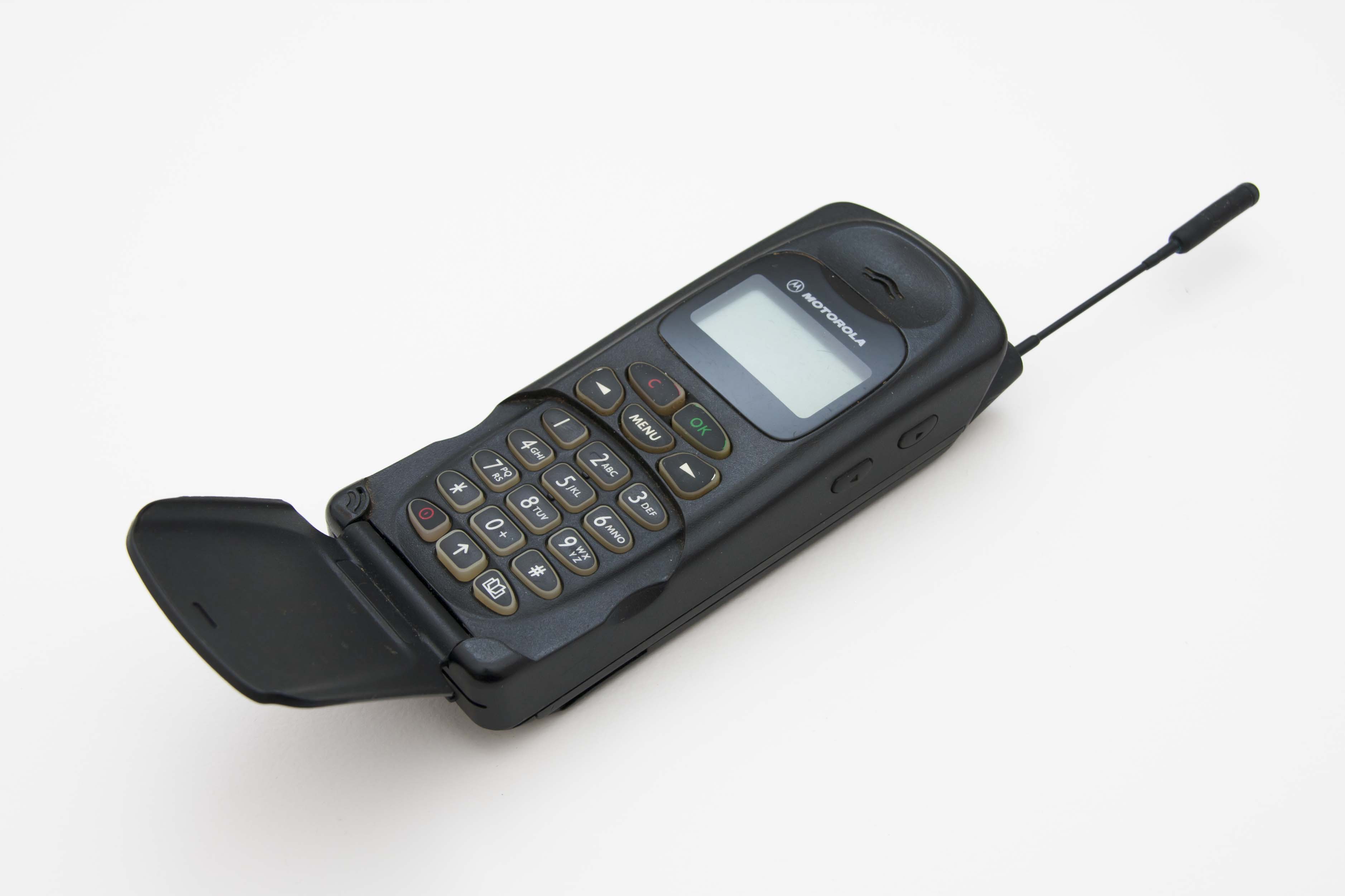 Hello, Moto… Addio Motorola